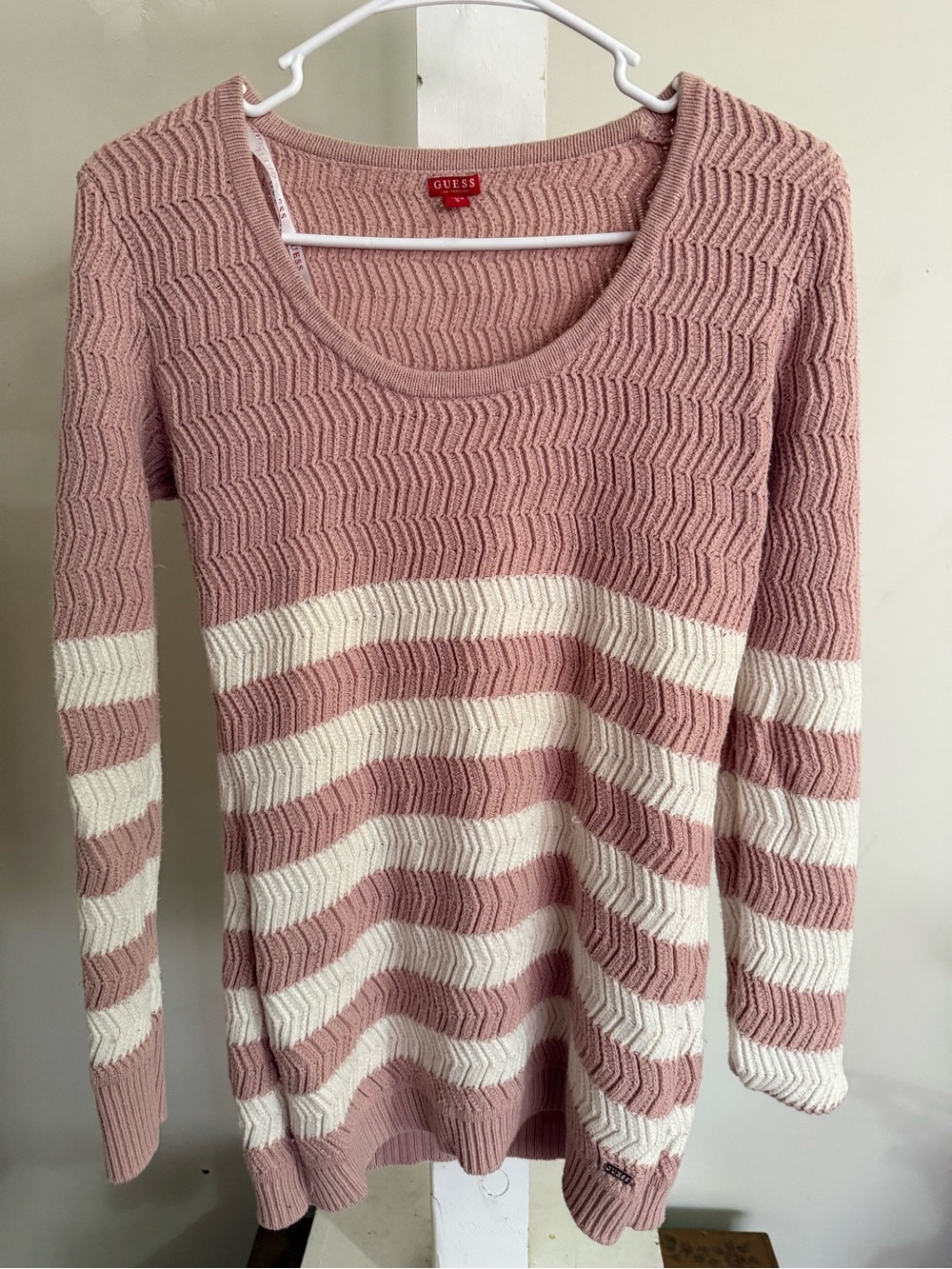 GUESS Sweater